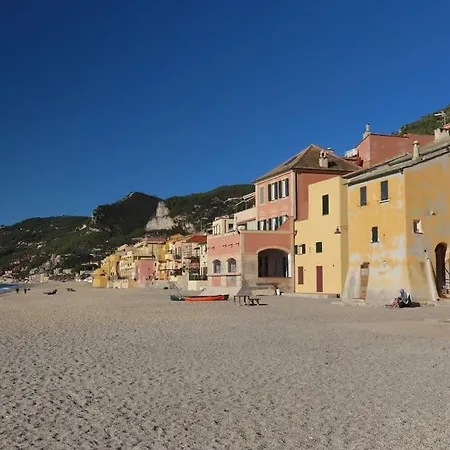 Welcome - Borgo Saraceno - Tramontana Apartmán Varigotti