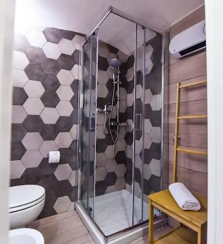 Welcome - Borgo Saraceno - Tramontana * Varigotti