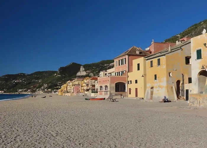 Welcome - Borgo Saraceno - Tramontana Apartmán Varigotti